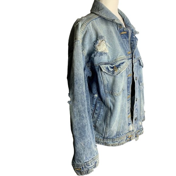 Celebrity Pink Denim Boyfriend Trucker Jacket M Med Wash Distressed Pockets - Picture 5 of 6